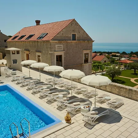 Palace Natali Hotel 5*