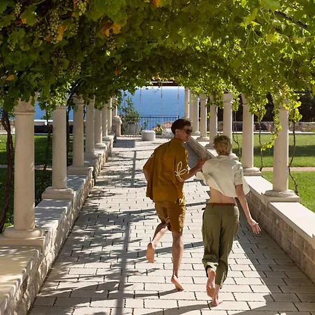 Palace Natali 5*