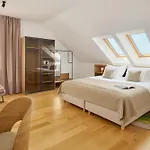 Отель Palace Natali 5*