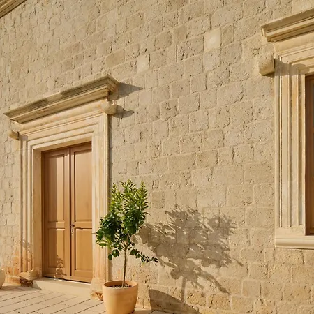 Palace Natali Hotel 5*